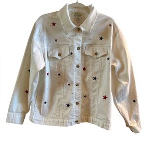 Quacker‎ Factory Women’s Size Medium White Denim Jacket with Star Embellishments